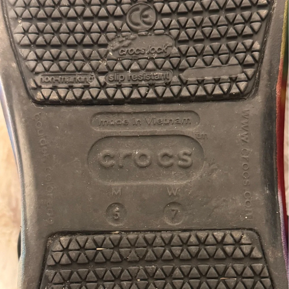 Colorful Crocs Clogs - Picture 4 of 4